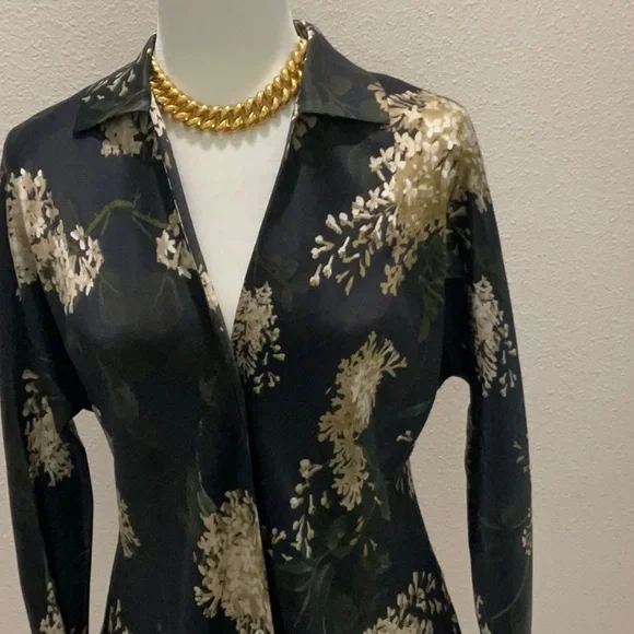 Vince Black and Gold Floral Button Down Shirt - Picture 2 of 8